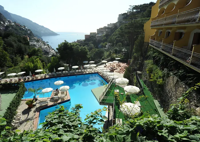 Royal 4* Positano