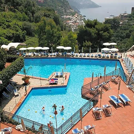 Royal 4* Positano