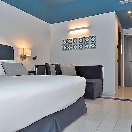 Royal 4* Positano