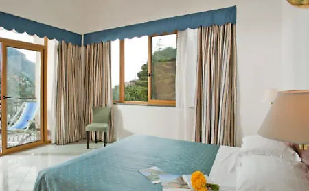 Hotel Royal 4*