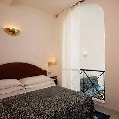 Royal 4* Позитано