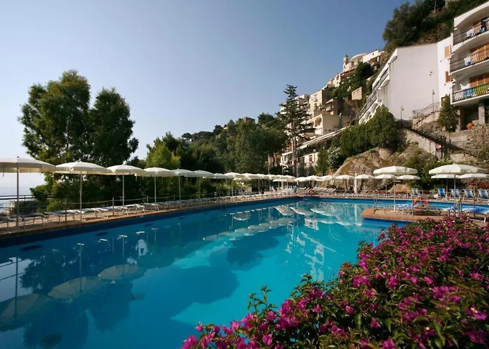 Royal 4* Positano