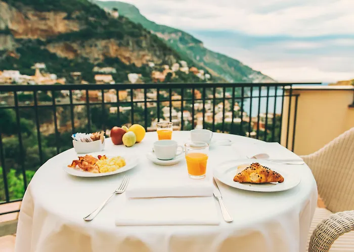 Royal 4* Positano
